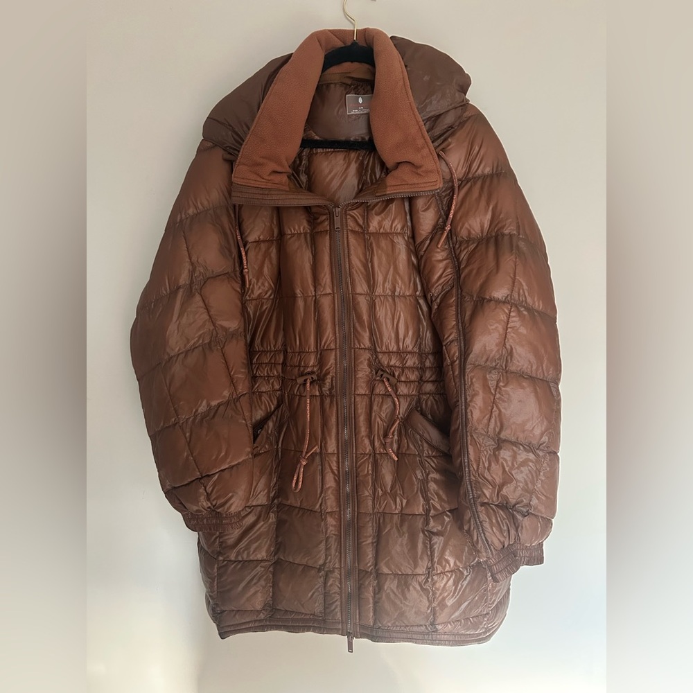 Free People Patricia packable poncho puffer brown